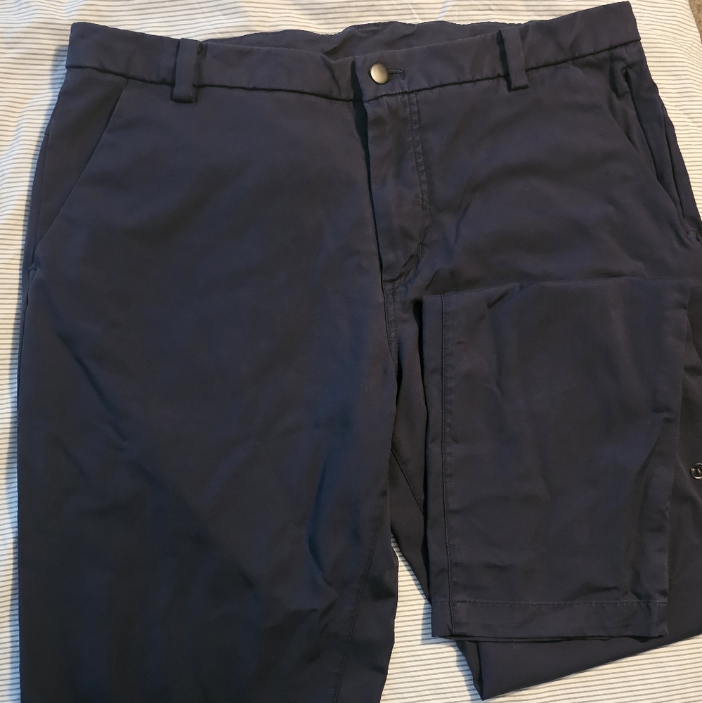 Men's Lululemon Athletica Golf Style Pants